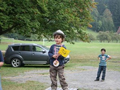 Der jüngste Teilnehmer des Jagdturnieres Der jüngste Teilnehmer des Jagdturnieres