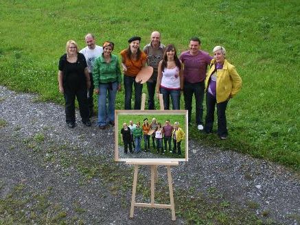 Die Theatergruppe Nenzing hofft, dass ihr neues Stück beim Publikum gut ankommt. Die Theatergruppe Nenzing hofft, dass ihr neues Stück beim Publikum gut ankommt.