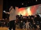 Der Tuba Virtuose Jon Sass begeisterte das Publikum auch mit seinen Eigenkompositionen wie dem "Sass-Rap" Der Tuba Virtuose Jon Sass begeisterte das Publikum auch mit seinen Eigenkompositionen wie dem "Sass-Rap"