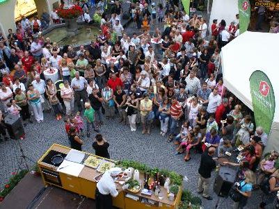 Ein besonderes Ereignis war das Innenstadt Kochevent in Bludenz. Ein besonderes Ereignis war das Innenstadt Kochevent in Bludenz.