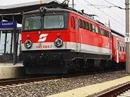 Es fährt ein Zug nach Nirgendwo. Es fährt ein Zug nach Nirgendwo.