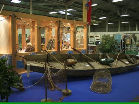 In Dornbirn findet die 1. internationale Messe für Jagd und Fischerei statt.