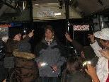 Judith Hagen moderierte die Veranstaltung und machte die Kinder auf Straßenbegebenheiten aufmerksam Judith Hagen moderierte die Veranstaltung und machte die Kinder auf Straßenbegebenheiten aufmerksam