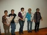 Das Team um Helga Mähr, bemühte sich ehrenamtlich 10 Jahre um die alten Mäderinnen und Mäderer. Das Team um Helga Mähr, bemühte sich ehrenamtlich 10 Jahre um die alten Mäderinnen und Mäderer.