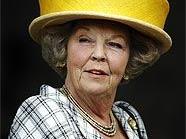 Bringt royalen Glanz ins Rathaus: Königin Beatrix. Bringt royalen Glanz ins Rathaus: Königin Beatrix.