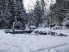 Die Trifftanlage im Gewerbepark zeigt sich tief verschneit. Die Trifftanlage im Gewerbepark zeigt sich tief verschneit.