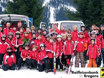 Neue Skianzüge für den Skiclub Bregenz