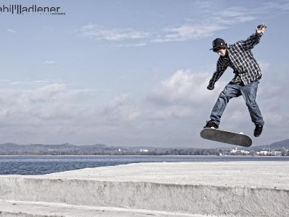 Jugendtreff Bürs bietet eine Skaterfahrt nach Winterthur an. Jugendtreff Bürs bietet eine Skaterfahrt nach Winterthur an.