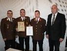 Foto von links nach rechts: Bezirksvertreter Wolfgang Huber, Dieter Scheel, Kommandant Wolfram Marte und Bürgermeister Thomas Pinter