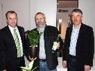 Obmann Thomas Bitschnau und Schriftführer Egon Puschnigg gratulieren Ing. Harald Rammel zu seinem gelungenen Vortrag