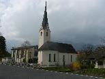 Bild: Die alte Nofler Pfarrkirche.