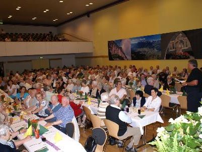 Der Altenausflug der Stadt findet heuer am Donnerstag, 20 Mai statt. Der Altenausflug der Stadt findet heuer am Donnerstag, 20 Mai statt.