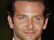 Bradley Cooper ist begeistert. Bradley Cooper ist begeistert.