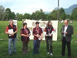 Ewald Kühne, Regina Angerer, Chris Kessler und Sandra Mathis mit Bürgermeister Werner Huber