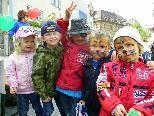 Gutgelaunte Kids beim Kinderfest
