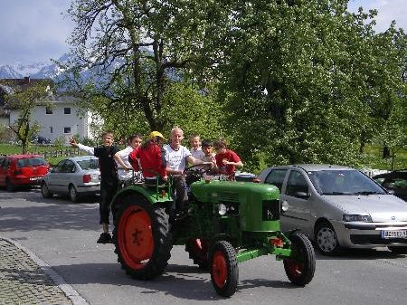 Traktoren-Oldtimerclub Nüziders lädt ein zum Frühschoppen Traktoren-Oldtimerclub Nüziders lädt ein zum Frühschoppen