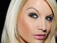 Gina-Lisa Lohfink (23) versucht sich als Partykönigin auf Mallorca Gina-Lisa Lohfink (23) versucht sich als Partykönigin auf Mallorca