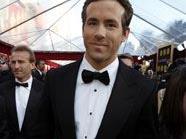 Ryan Reynolds spielt im Film "Green Lantern" einen Superheld Ryan Reynolds spielt im Film "Green Lantern" einen Superheld