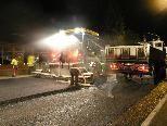 Bild: 25 Mann arbeiten jede Nacht mit schwerem Gerät auf der Baustelle in Altenstadt.