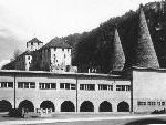 Bild: Die Volkshalle auf dem Leonhardsplatz, bis sie 1973 durch einen Brand fast zerstört wurde.