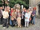 Die SeniorInnen fanden bei der Stadtführung mit Stadtführerin  Margaret Widerin erlebbare Geschichte