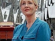 Joanne K. Rowling plaudert aus dem Nähkästchen. Joanne K. Rowling plaudert aus dem Nähkästchen.