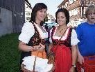 Passend im Dirndl beim Lutarachar Moschtfäscht am Sternenplatz Passend im Dirndl beim Lutarachar Moschtfäscht am Sternenplatz