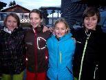 Lara, Anna, Lea und Manuel waren u.a. beim Skifahren mit dabei.