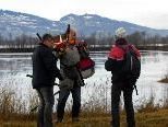 Mitglieder des Naturschutzbundes im Einsatz Mitglieder des Naturschutzbundes im Einsatz