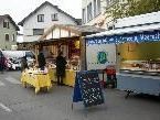 Trotz frostiger Temperaturen sind die Marktfahrer jeweils mittwochs anzutreffen. Trotz frostiger Temperaturen sind die Marktfahrer jeweils mittwochs anzutreffen.