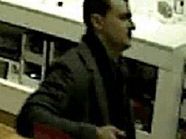 Die Polizei setzt bei der Fahndung auf die Mithilfe der Bevölkerung. Die Polizei setzt bei der Fahndung auf die Mithilfe der Bevölkerung.