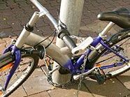 Ein Polizist konnte einen Fahrraddiebstahl verhindern. Ein Polizist konnte einen Fahrraddiebstahl verhindern.