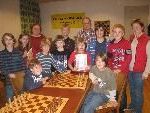 Schach lernen und Schach spielen mit Helene Mira machte allen großen Spaß. Schach lernen und Schach spielen mit Helene Mira machte allen großen Spaß.