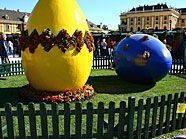 Der Ostermarkt in Schönbrunn hat bis 25. April geöffnet. Der Ostermarkt in Schönbrunn hat bis 25. April geöffnet.