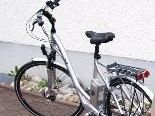 E-Bikes werden wohl noch keine bei der Versteigerung zu finden sein, aber sonst allerhand Fundstücke... E-Bikes werden wohl noch keine bei der Versteigerung zu finden sein, aber sonst allerhand Fundstücke...