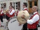 Die Harmoniemusik Schruns war am Tag der Blasmusik acht Stunden im Ortsgebiet von Schruns unterwegs.