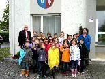 Die SchülerInnen der 3a Klasse der VS Meiningen besuchten das Gemeindeamt und bekamen Antworten auf ihr Fragen von Bgm. Thomas Pinter.
