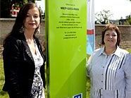 Umweltstadträtin Ulli Sima mit Bezirksvorsteherin Gabriele Votava und Botschafter (i. R.) Otto Maschke bei der offiziellen Benennung Miep-Gies-Park. Umweltstadträtin Ulli Sima mit Bezirksvorsteherin Gabriele Votava und Botschafter (i. R.) Otto Maschke bei der offiziellen Benennung Miep-Gies-Park.