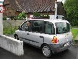 Auch für das benötigte Erdgas der erdgasbetriebenen Fahrzeuge der Gemeinde bezieht Mäder CO²-Zertifikate. Auch für das benötigte Erdgas der erdgasbetriebenen Fahrzeuge der Gemeinde bezieht Mäder CO²-Zertifikate.