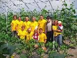 Stefan und Barbara Keckeis mit dem freiwilligen Helferteam