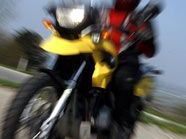 Der Biker trug bei dem Unfall in 1150 Wien schwere Verletzungen davon. Der Biker trug bei dem Unfall in 1150 Wien schwere Verletzungen davon.