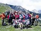 Die Seniorenbund-Wandergruppe bei einer Rast in den Lienzer Dolomiten
