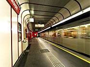 Die U-Bahn-Station Schwedenplatz musste geräumt werden. Die U-Bahn-Station Schwedenplatz musste geräumt werden.