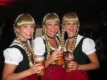Durften natürlich nicht fehlen: Die drei Schwestern vom "Drei-Schwestern-Clubbing" in der Brauerei