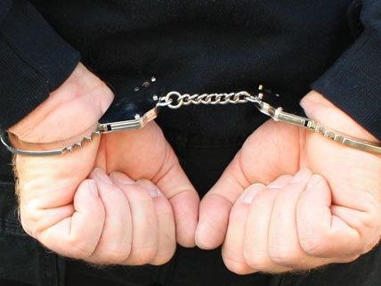 Männer, die in Graz 20-Jährigen lebensgefährlich verletzten, wurden geschnappt Männer, die in Graz 20-Jährigen lebensgefährlich verletzten, wurden geschnappt