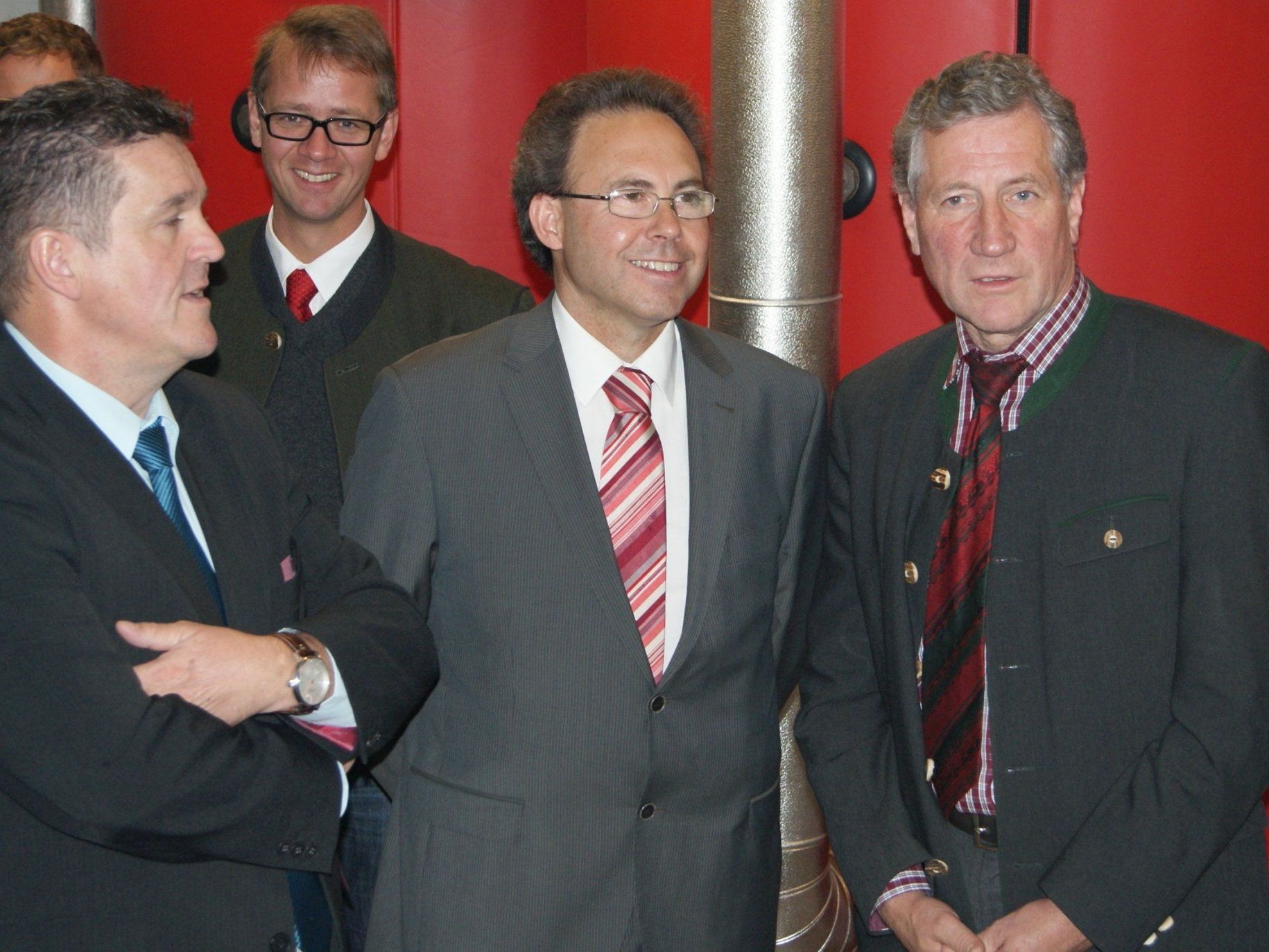 Die Bucher Biomasseheizung wurde nun offiziell ihrer Bestimmung übergeben Die Bucher Biomasseheizung wurde nun offiziell ihrer Bestimmung übergeben