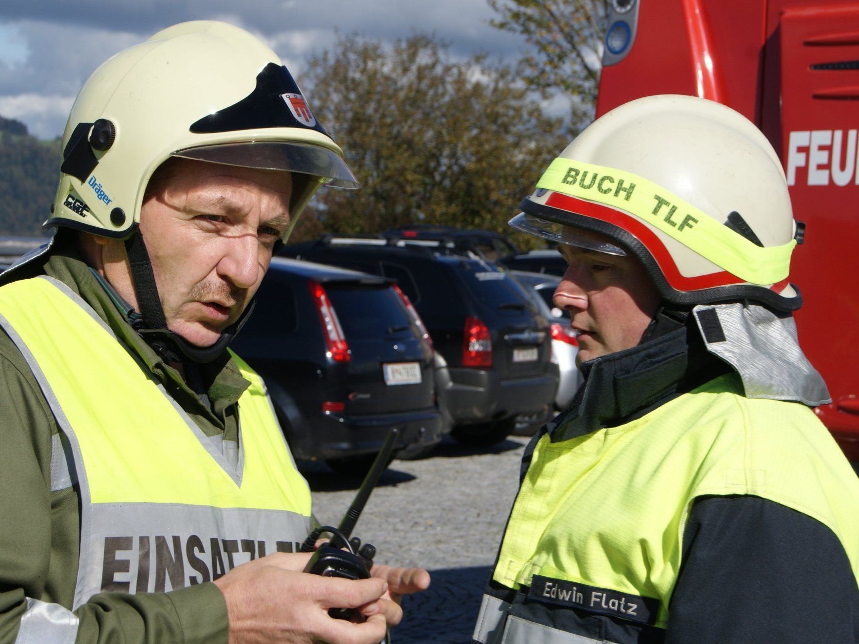 Die Einsatzleitung hatte alles im Griff. (Bild: Kdt. Harald Gunz mit Vize Edwin Flatz) Die Einsatzleitung hatte alles im Griff. (Bild: Kdt. Harald Gunz mit Vize Edwin Flatz)