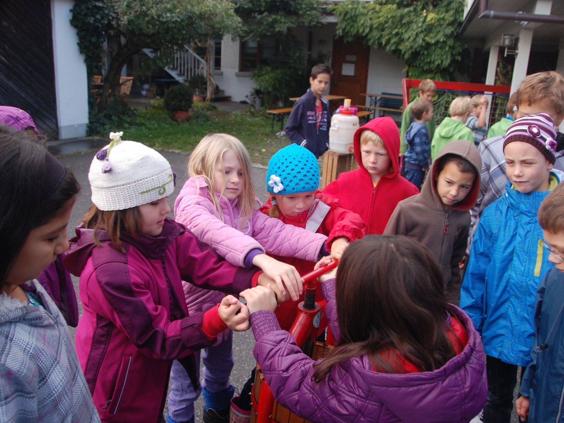 Mosten mit Kindern Mosten mit Kindern