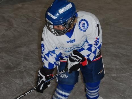 Das Supermini-Eishockeyturnier zog über 500 Kinder nach Schruns. Das Supermini-Eishockeyturnier zog über 500 Kinder nach Schruns.