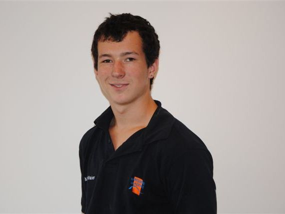 Miguel Maier aus Lauterach absolviert bei der Karossiere Akademie seine Lehre. Miguel Maier aus Lauterach absolviert bei der Karossiere Akademie seine Lehre.